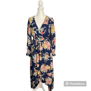 Ladies Small Floral Long Sleeve Dress